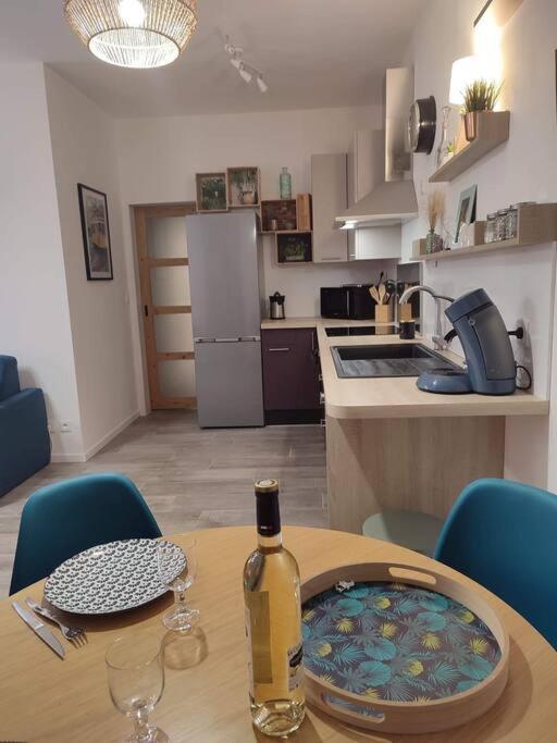 Appartement Cosy Au Pied Des Halles,Le Rossini Narbonne Exteriör bild