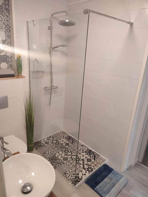 Appartement Cosy Au Pied Des Halles,Le Rossini Narbonne Exteriör bild